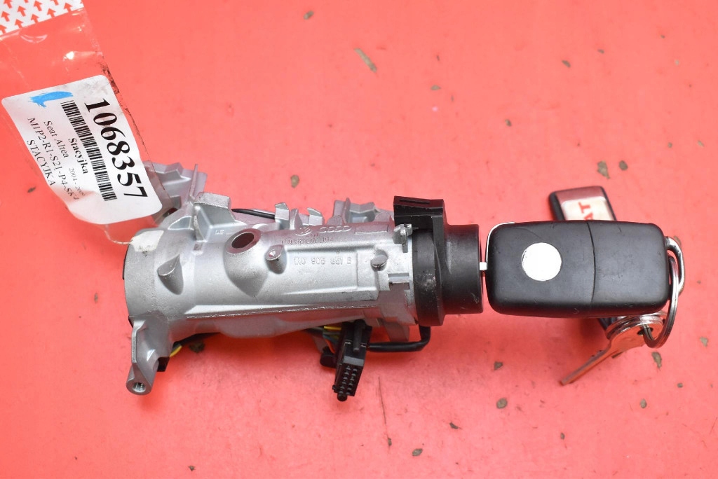 Замок запалювання ключ 1k0905851b seat altea 1 1 2.0 fsi 150 km 04-09 Недорого