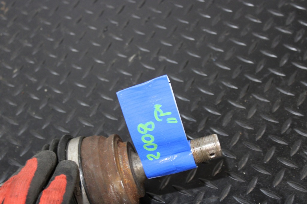 Приводной вал правый перед peugeot 2008 2 2 Оригинал