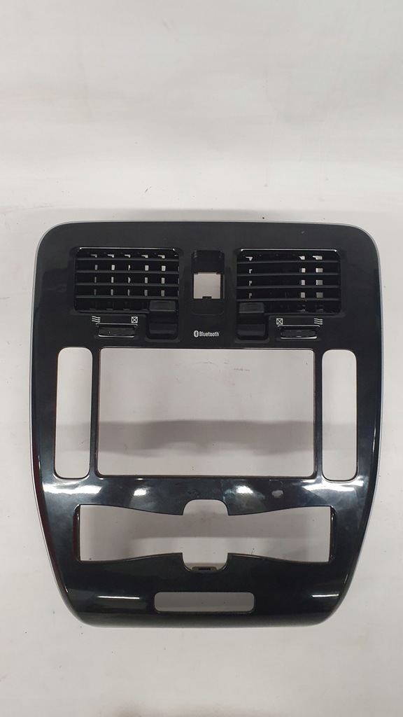 фото №1, Панель радио навигации nissan leaf i ze0 13-