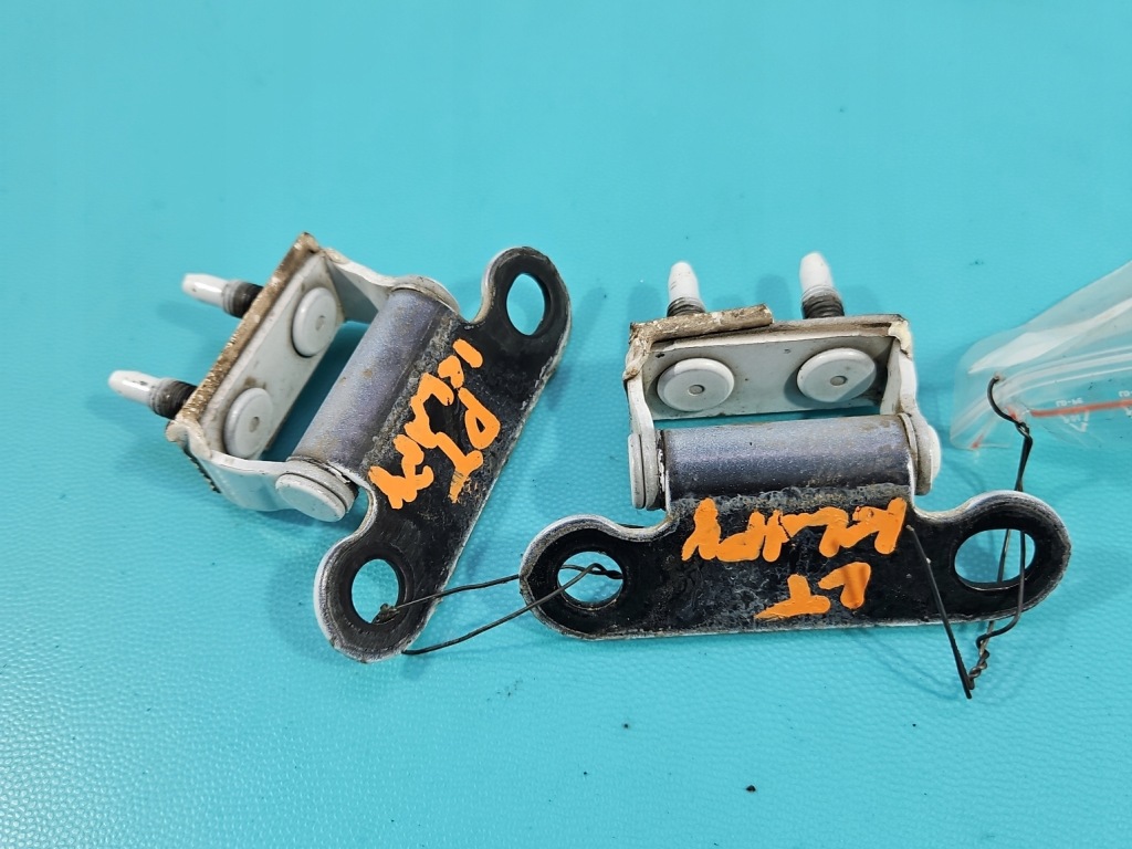 фото №4, Петля кришки задня задній lexus ct 10-22