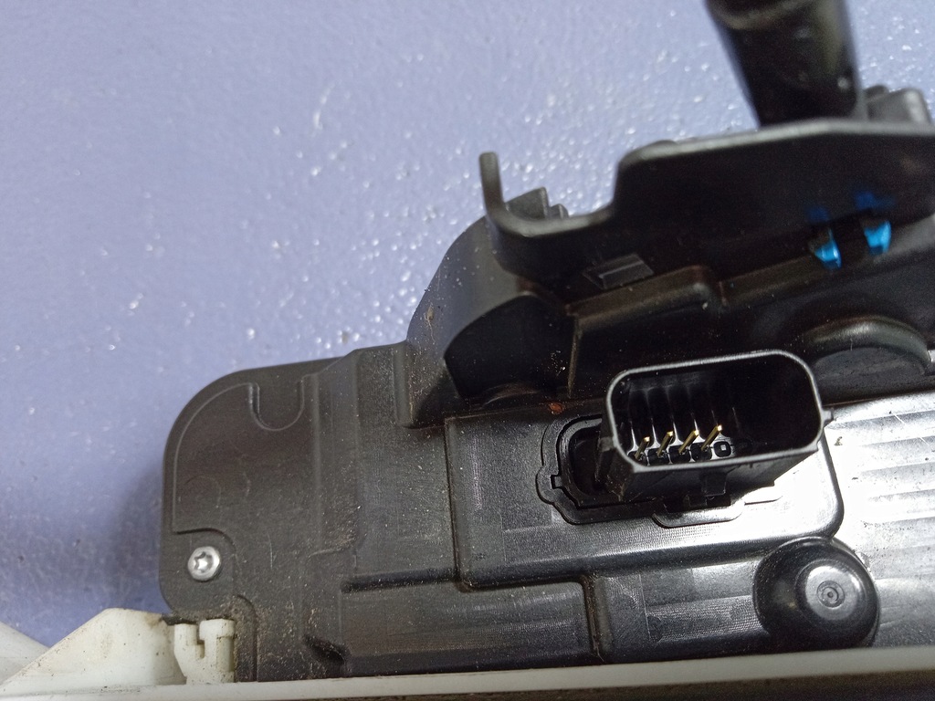 фото №5, Ford puma mk2 замок дверь перед правый eu 4 pin l1tb-a218a00-aa