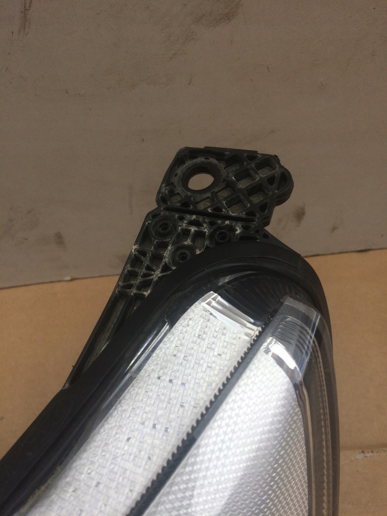 фото №5, Ford оригинальный номер jx7b-13e015-ae лампа full led