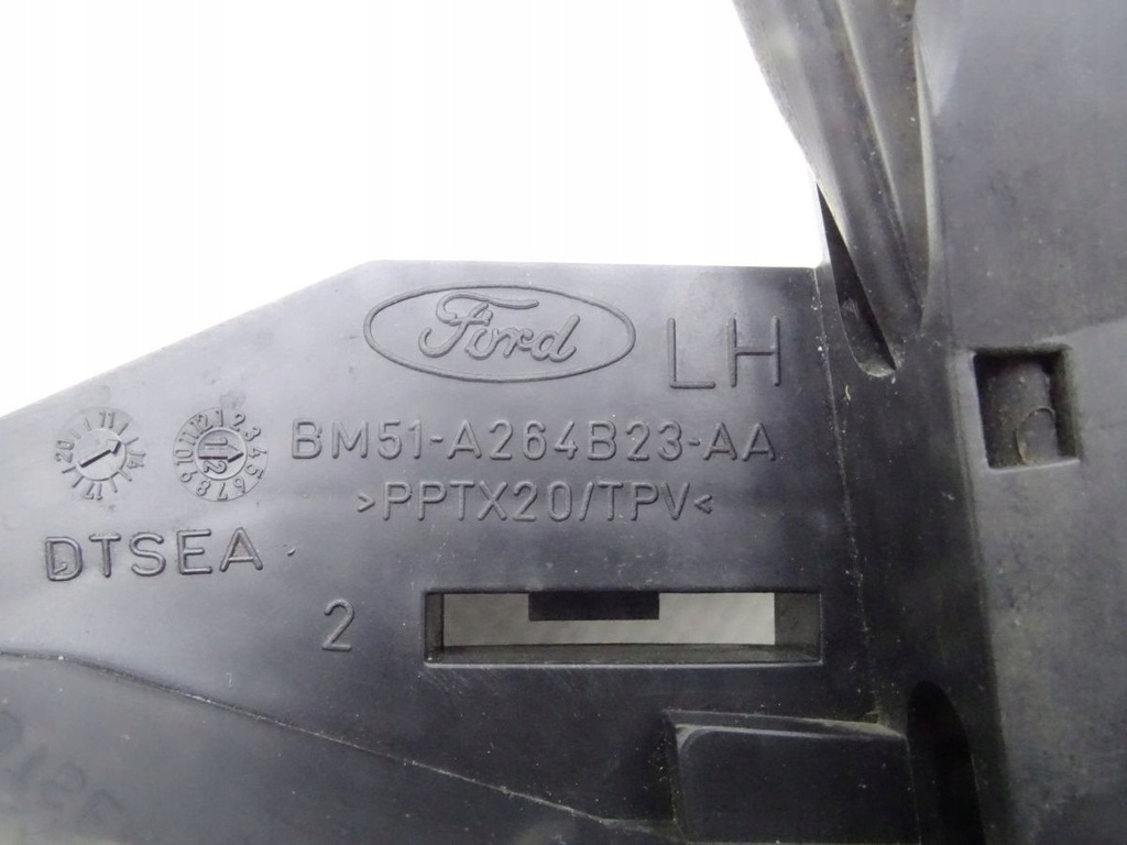 фото №3, Ford focus mk3 10-18 защита замка дверь левый задняя