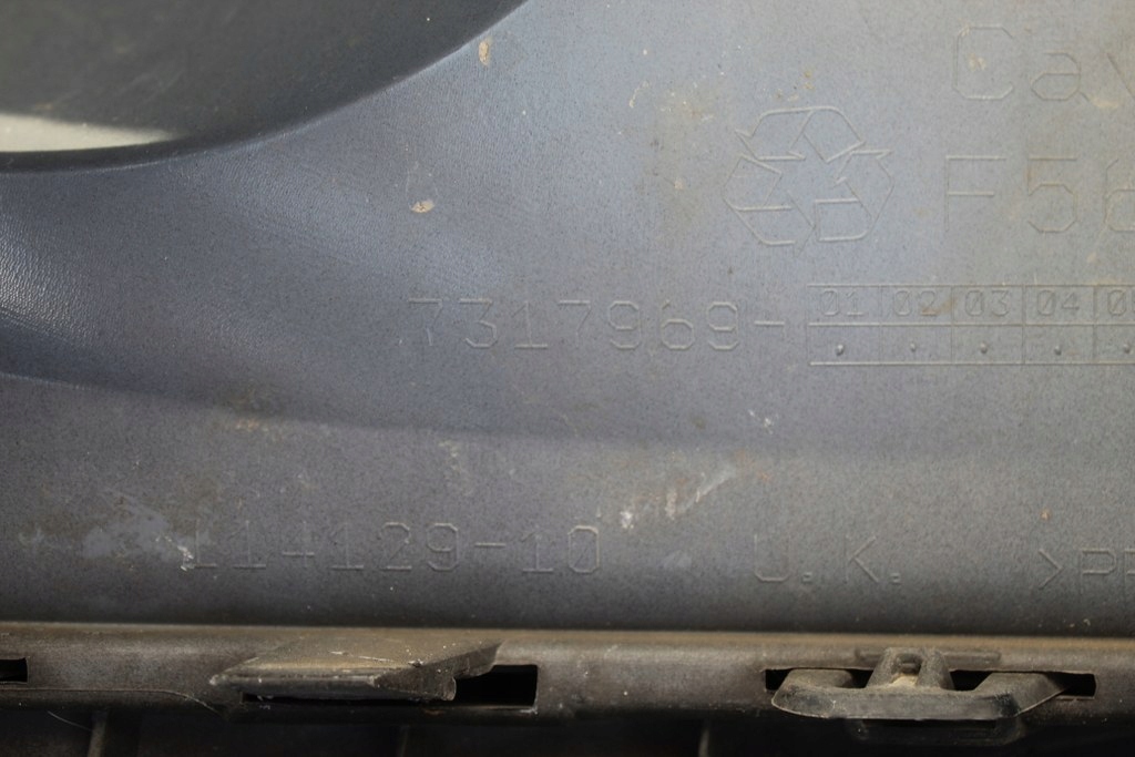 фото №4, Mini one r56 r57 14r+ бампер перед передній гарний