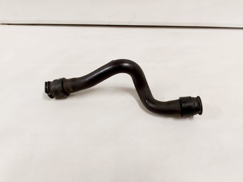 фото №1, Peugeot 208 i 1.0 b wąż wody шланг труба