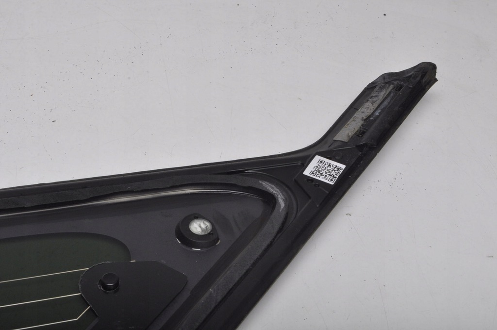 фото №5, Land rover discovery l462 скло права задня