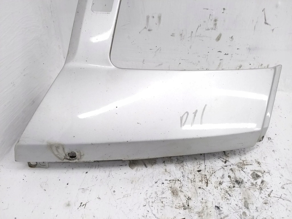 фото №8, Volkswagen crafter 2009 права сторона молдинг pod фара передня