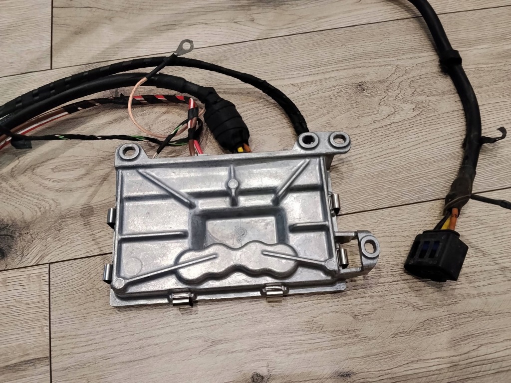 фото №13, Модуль блок керування hsr osi поворотна задня задній europa bmw 6 f12 f13 6854032