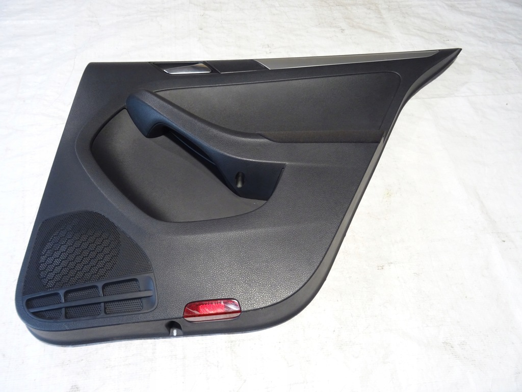 фото №1, Обшивка дверь задняя задний правый vw jetta vi 6 5c6