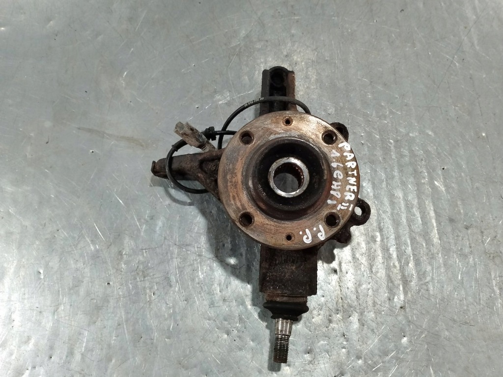 фото №1, Поворотный кулак правый перед peugeot partner 2008- 1.6