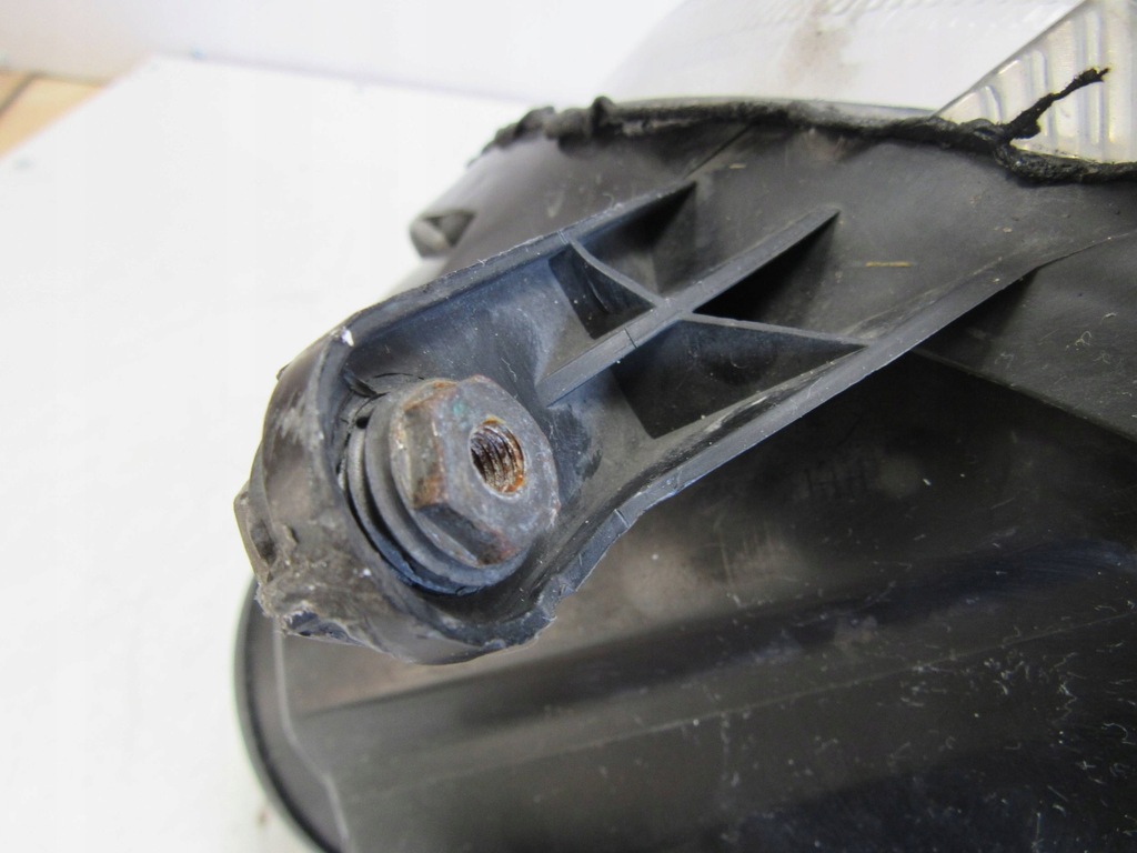 фото №8, Mercedes e w211 211 lift лампа права перед передня bi ксенон