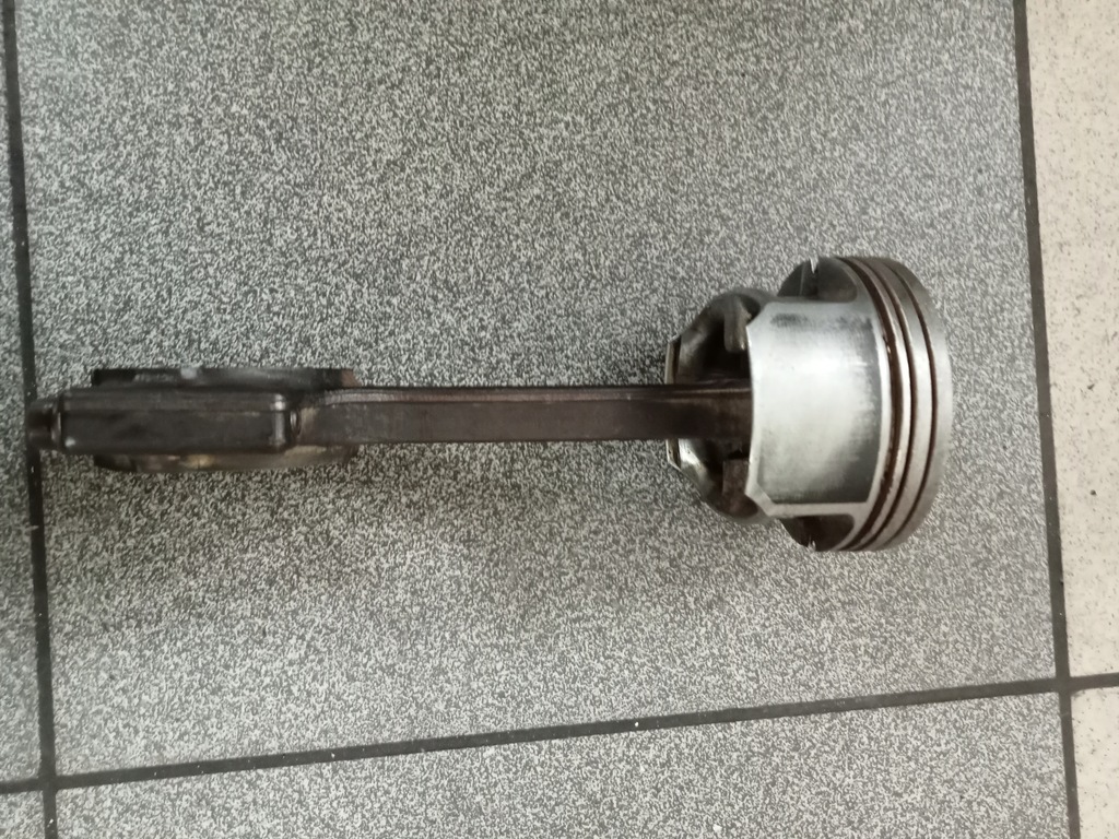 фото №3, Поршень шатун 1.6 16v mini one cooper r50 r52 r53 77l27