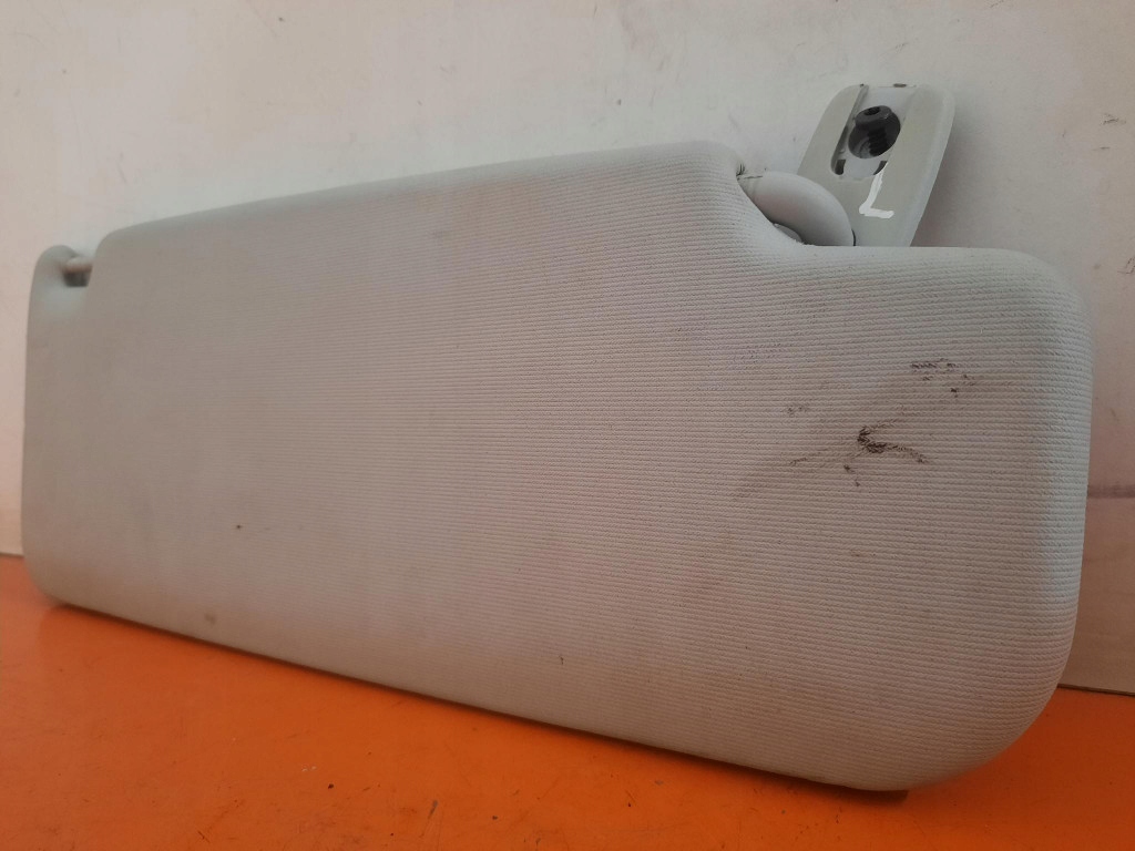 фото №7, Volkswagen golf 5 03-09 защита солнцезащитная левая 1k0857551