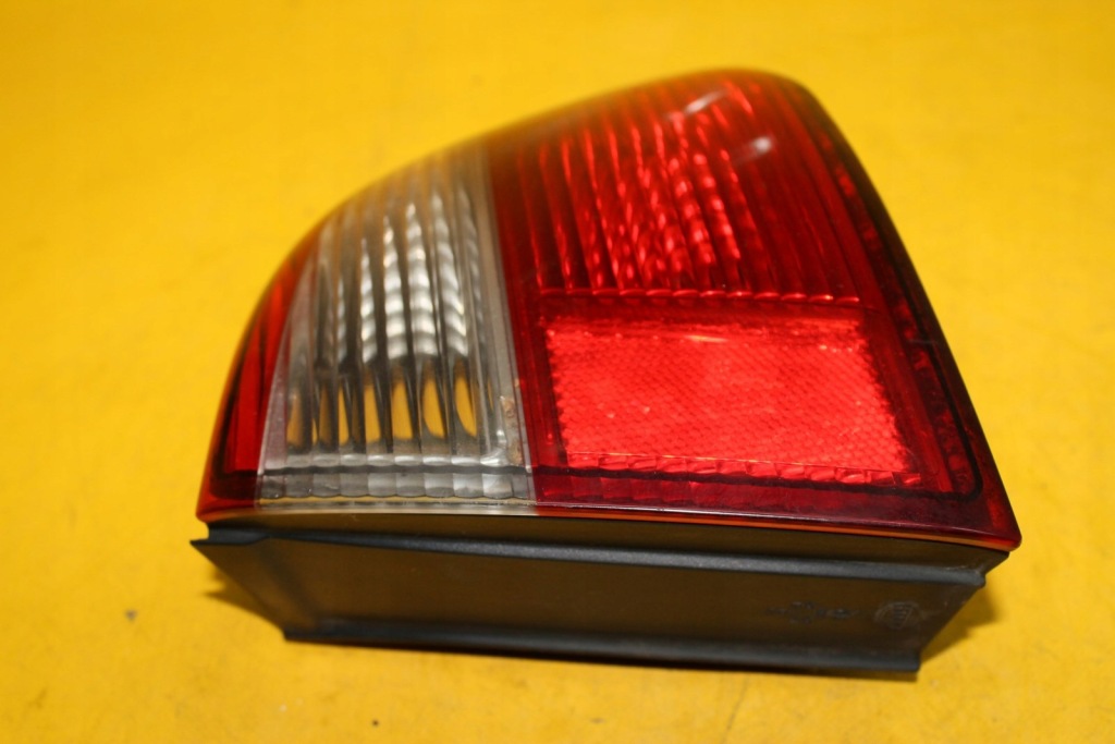 фото №3, Лампа правий задня задня toledo ii 1m5945096b