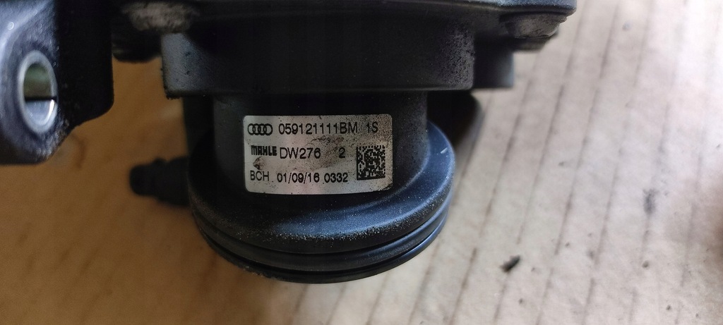 фото №6, Корпус термостата audi 3.0 tdi 059121111bm