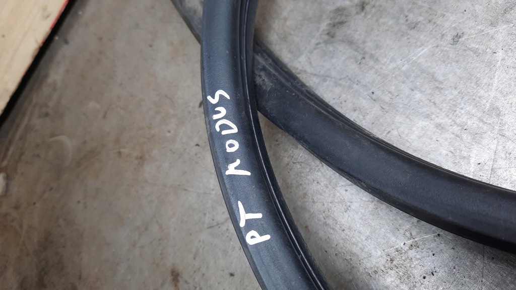 фото №2, Прокладка двері правий задня renault modus i 04r