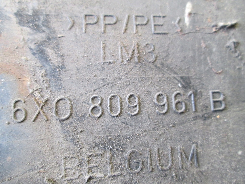 фото №4, Підкрилок ліва лівий перед передні vw lupo