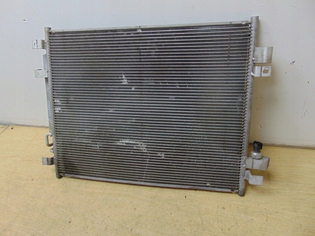 фото №9, Радіатор кондиціонера nissan note 921003vd1a