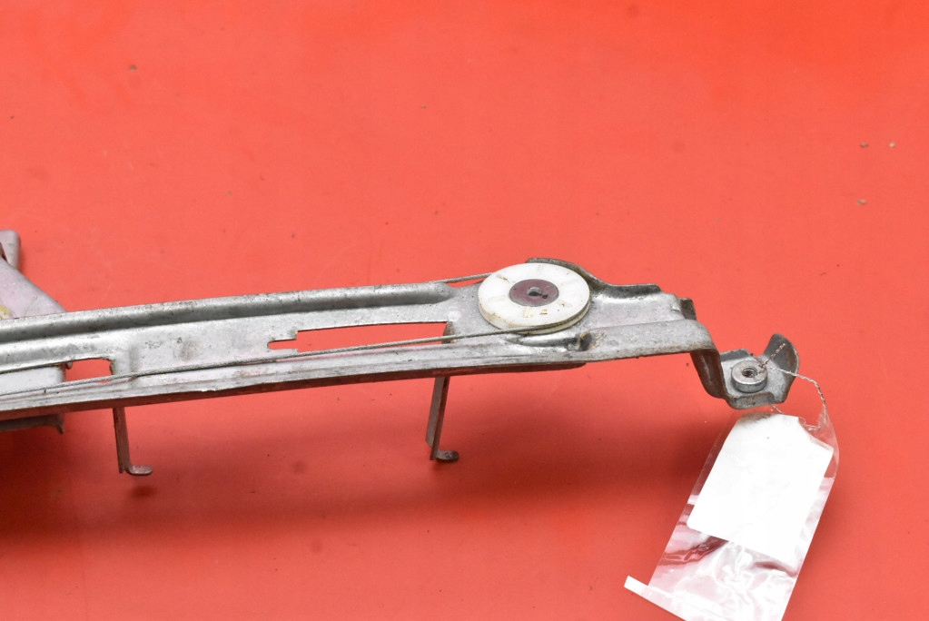 фото №7, Подъемник стекло правый задняя 05074232aa-e dodge caliber 06-12