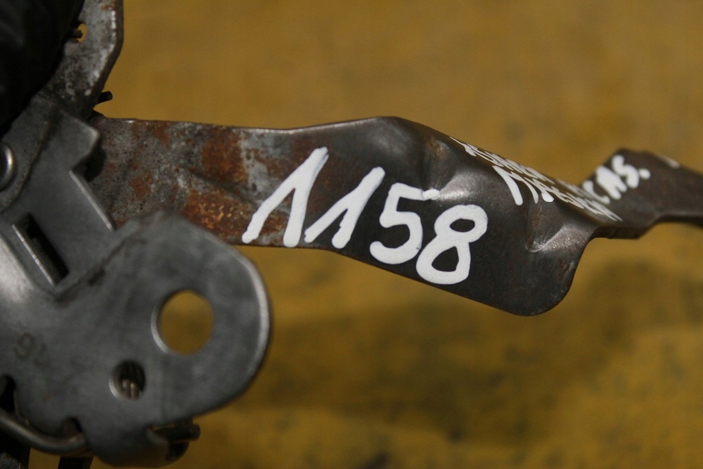 фото №7, Замок засов капот xsara picasso fl