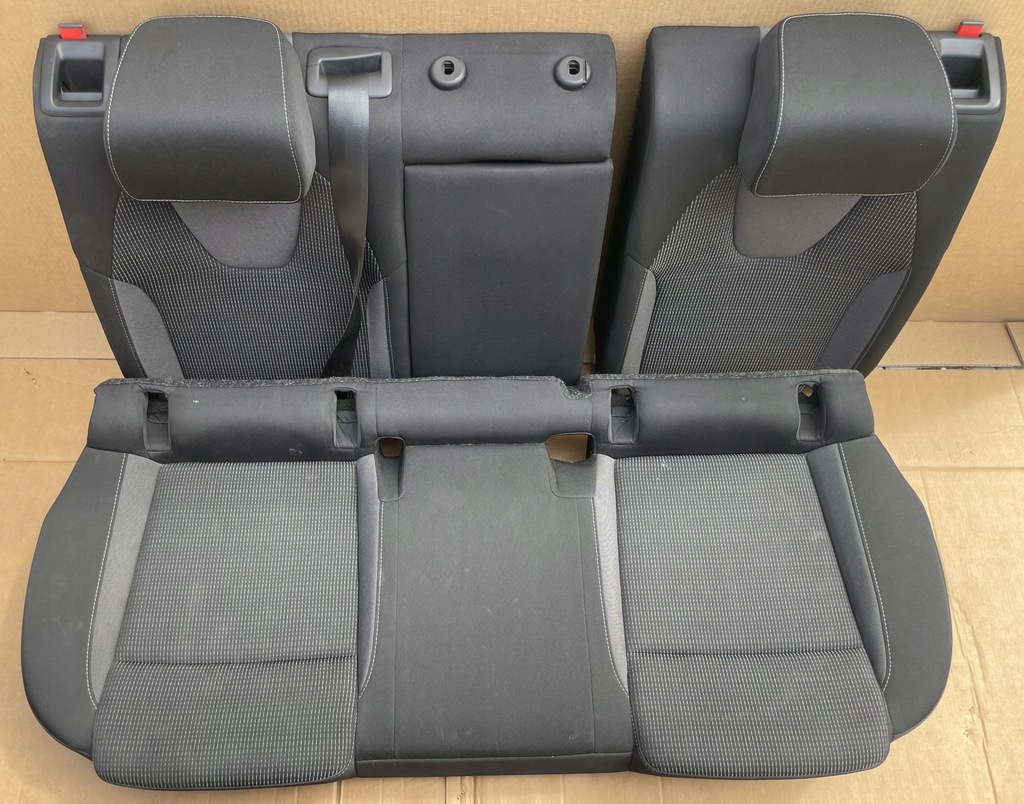 фото №11, Сидіння заднє сидіння skoda octavia iv kombi jak nowe комплект