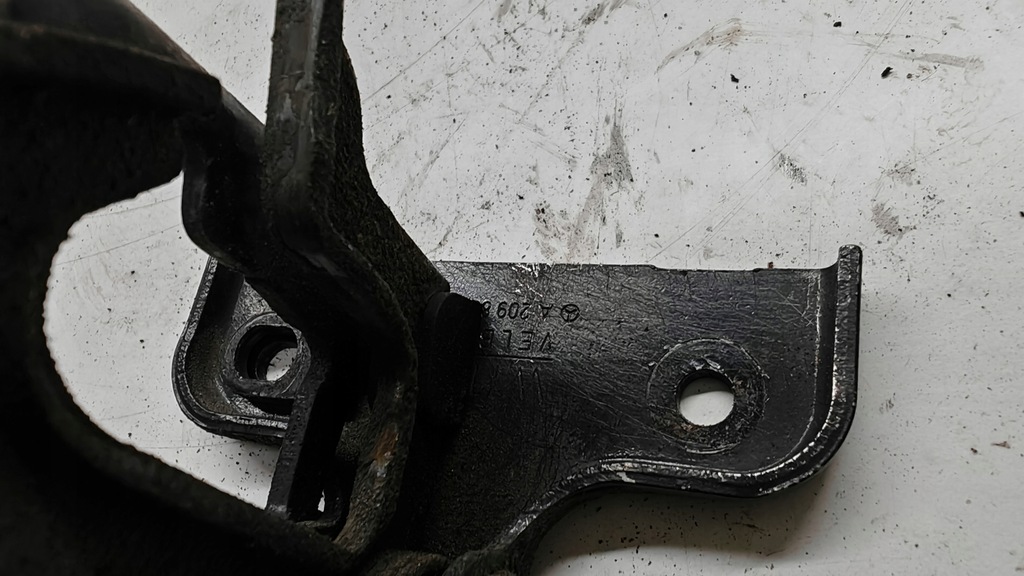 фото №6, Замок капот mercedes w209 cls w219 w164 w251 a2098800164