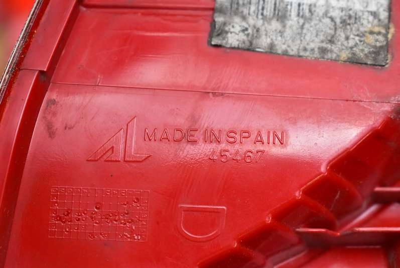 фото №8, Лампа правая задняя задняя peugeot 301 12-17