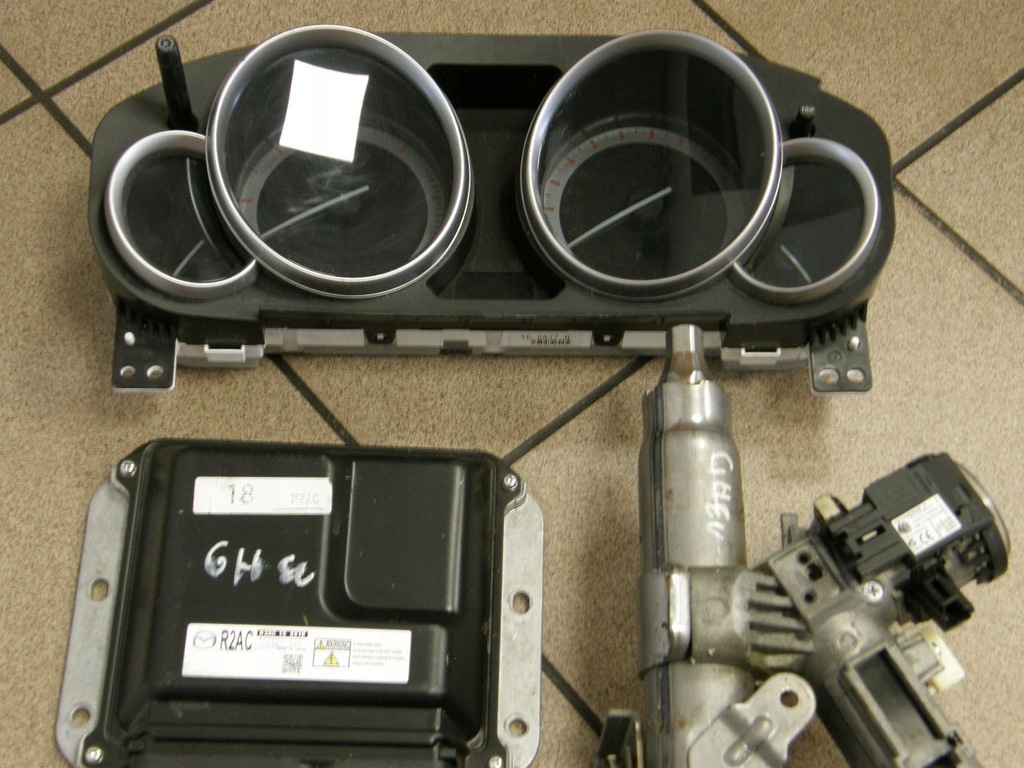 фото №1, Бортовий комп'ютер лічильник замок запалювання mazda 6 gh 2,2 дизель