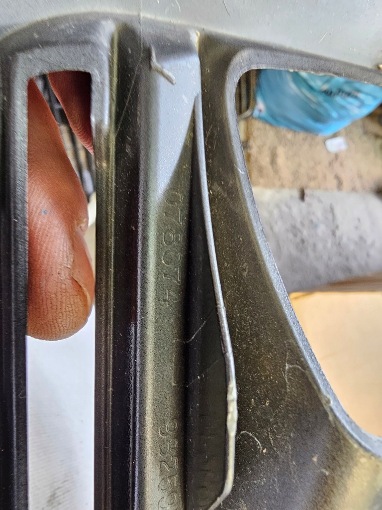 фото №8, Решётка бампера левая перед peugeot 2008 ii 2 2019-2023