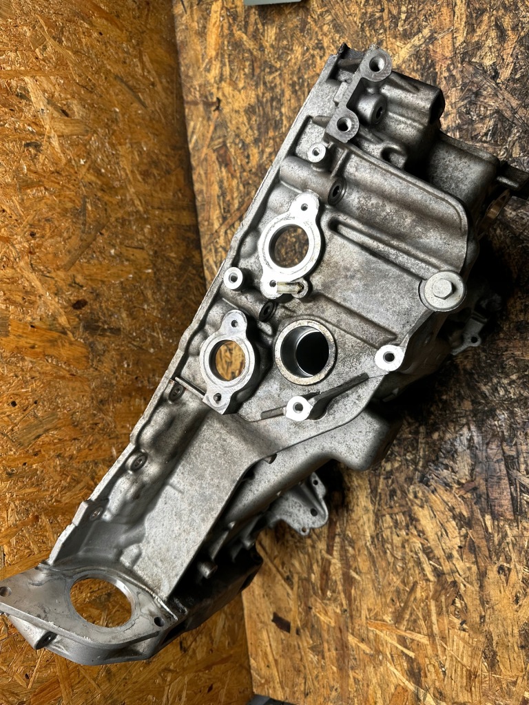 Поддон масляная land rover jaguar 3.0d hk83-6706-aa Доставка