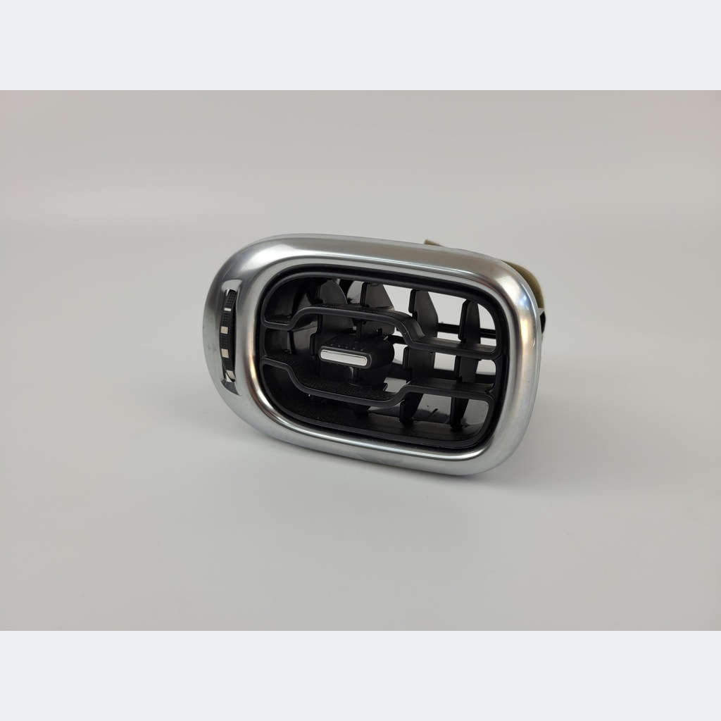 фото №1, Решітка обдув citroen c3 picasso