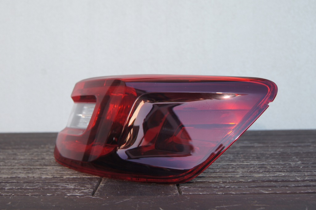 фото №2, Лампа renault talisman kombi права 2016+