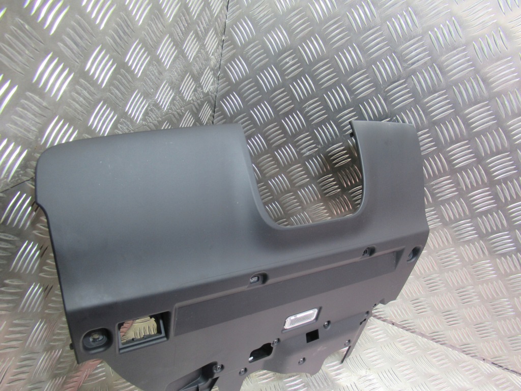 фото №4, Audi r8 420 06- корпус pod кермо 423857557