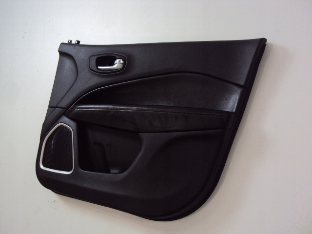 фото №2, Обивка дверь правый перед jeep compass ii