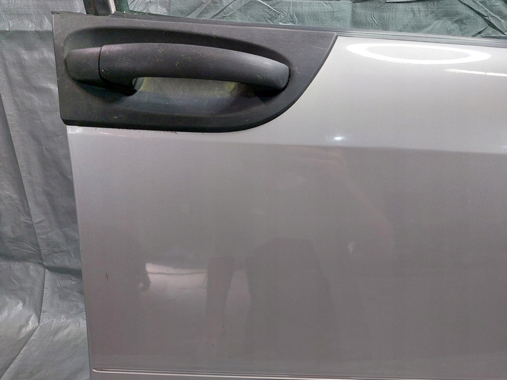 фото №4, Двері правий перед smart forfour i