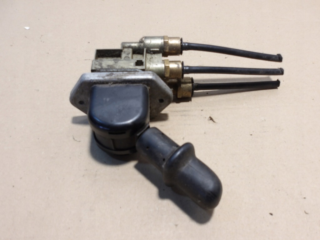 фото №3, Клапан гальма ручного renault premium 7421720483