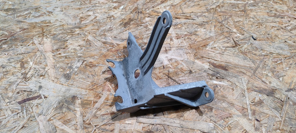 фото №5, Кронштейн основа насоса abs camaro 2016-