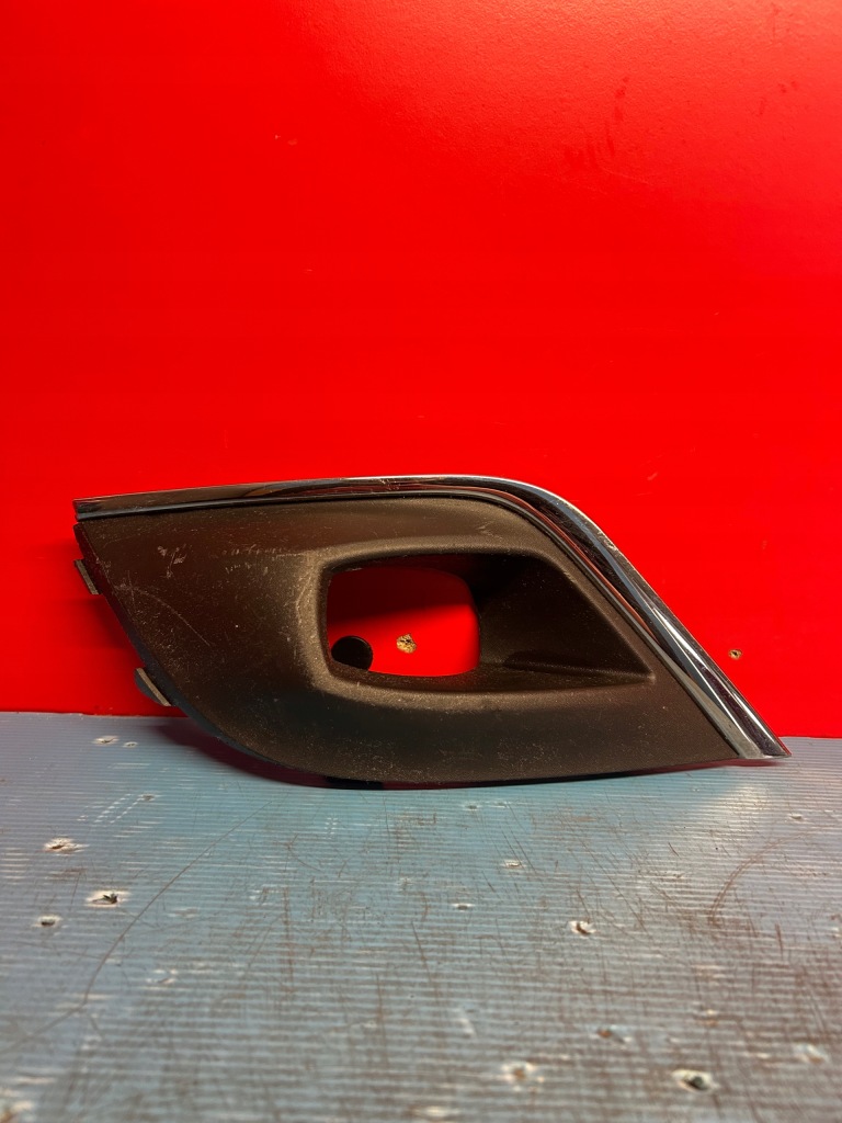 фото №1, Renault оригінальний номер 261a36157r рамка протитуманної фари передня