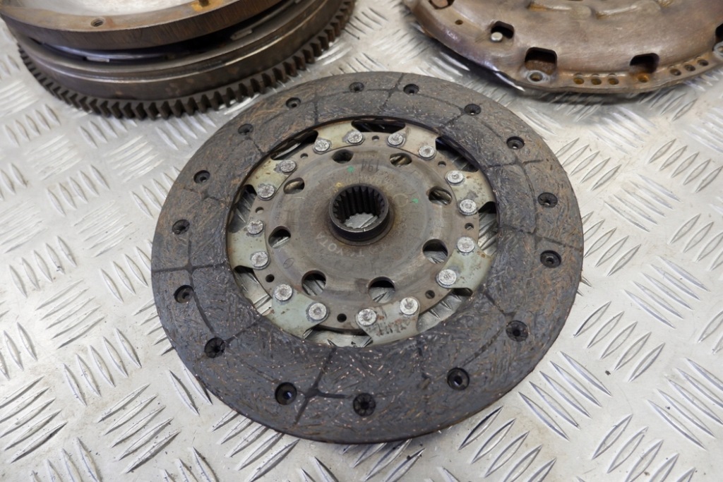 фото №7, Комплект сцепления lexus is ii gse2_, ale2_, use2_ 134500w060 2.2l дизель