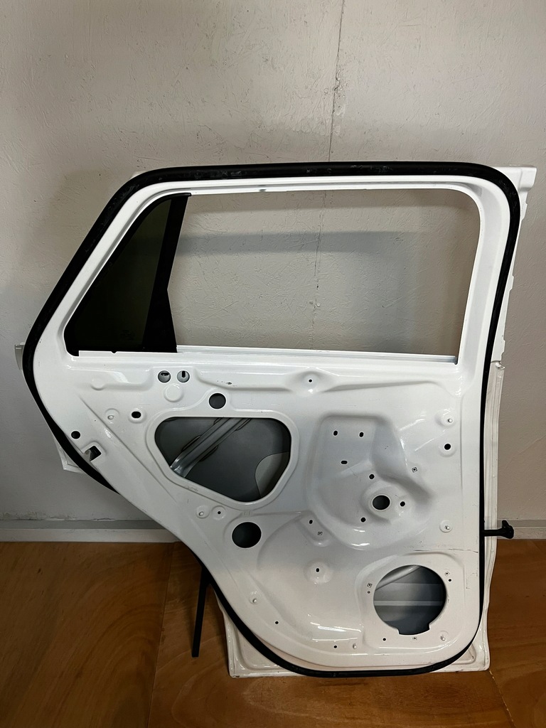 фото №8, Audi q2 2016 - двері задня лівий задні ліва