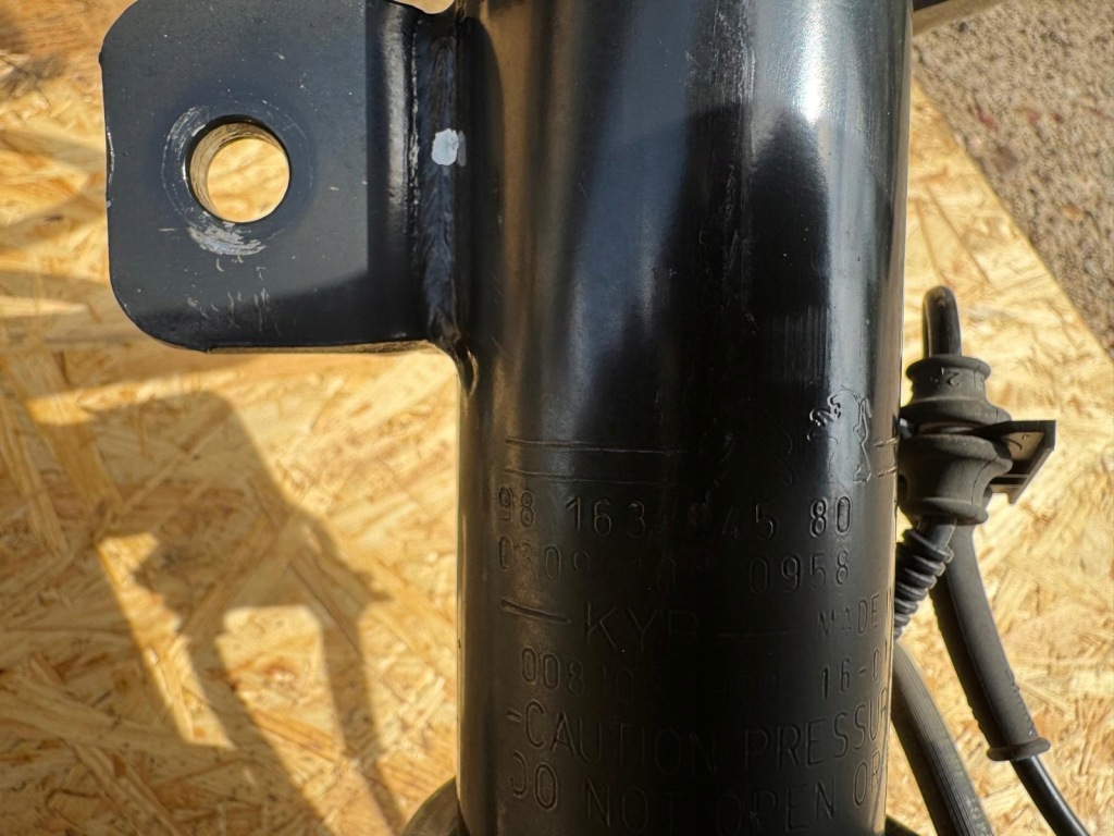 Купити Mcperson поворотний кулак лівий перед ліва peugeot 308 t9 2 ii 16-22r