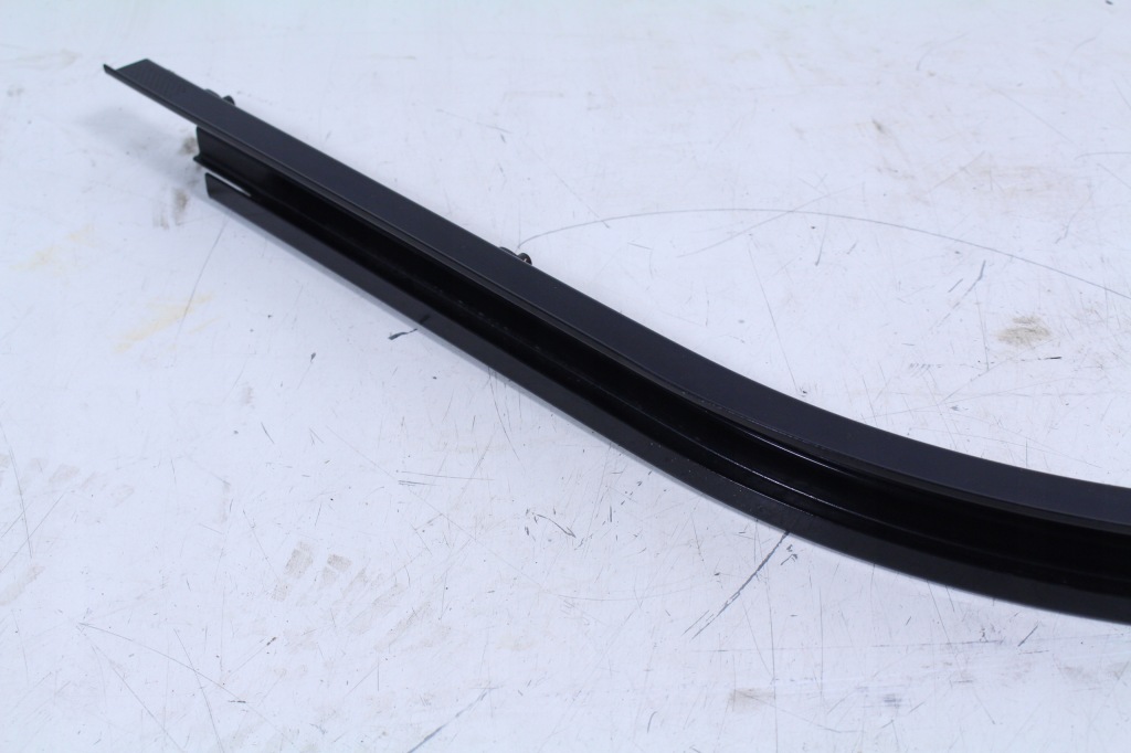 Направляющая направляющая дверь левая peugeot rifter 20r. Цена