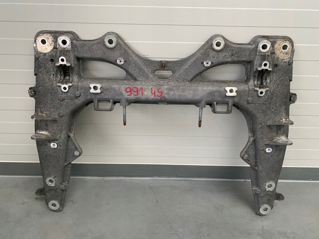 фото №1, Подрамник передний porsche 911 991 4s 3.8 перед подрамник