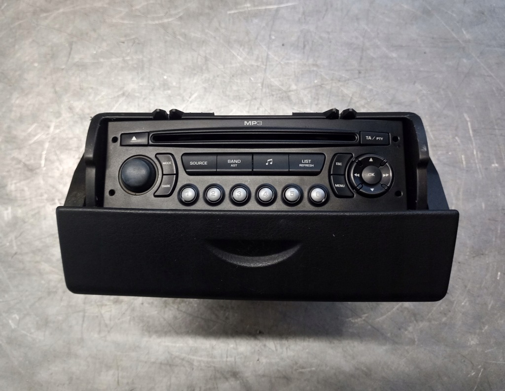 Радиопроигрыватель blaupunkt 9664770277 citroen c8 в Украине