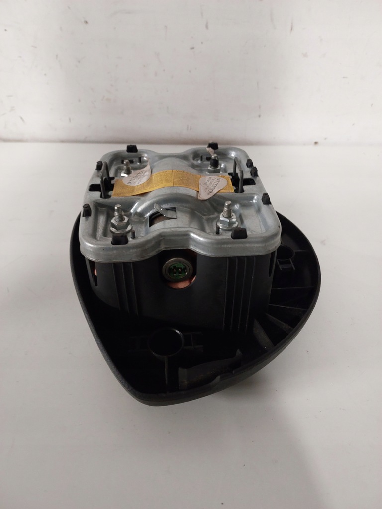 фото №6, Подушка безопасности водителя renault clio iii 8200677492