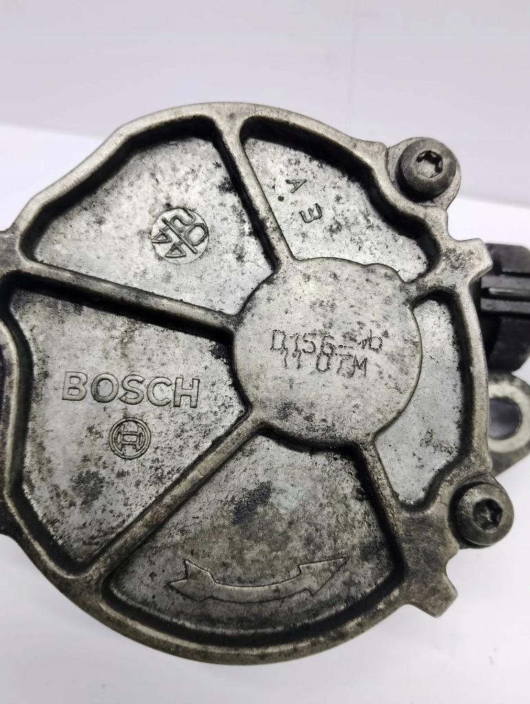 Насос вакуум bosch ford d156 в Украине