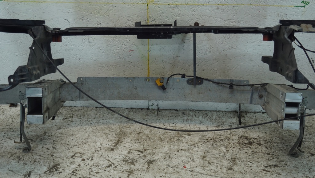 фото №12, Pas передний усилитель mercedes e w212