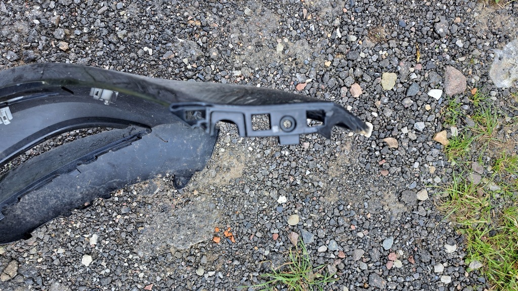 фото №9, Mercedes c w205 бампер перед pdc nr61