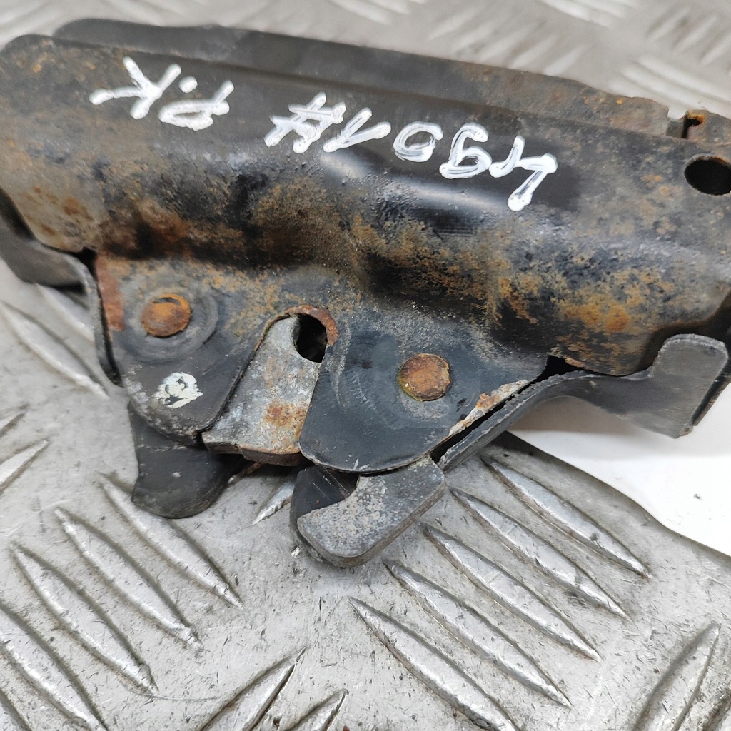 фото №5, Toyota supra a80 1993 замок крышки передней / капот двигателя