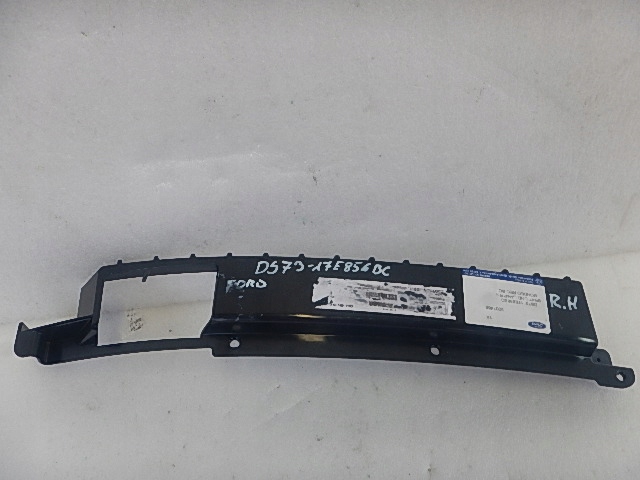 фото №1, Ford mondeo mk5 направляющая бампера правый перед